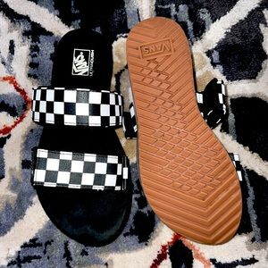 Vans Cayucas Sandals